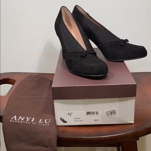 Anyi Lu Heart Black Sued Pumps Size 38.5 New